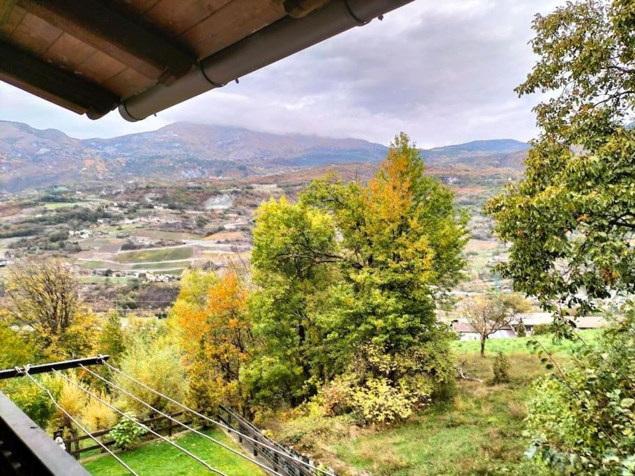 Appartamento Di Montagna Lo Grop Chambave Buitenkant foto