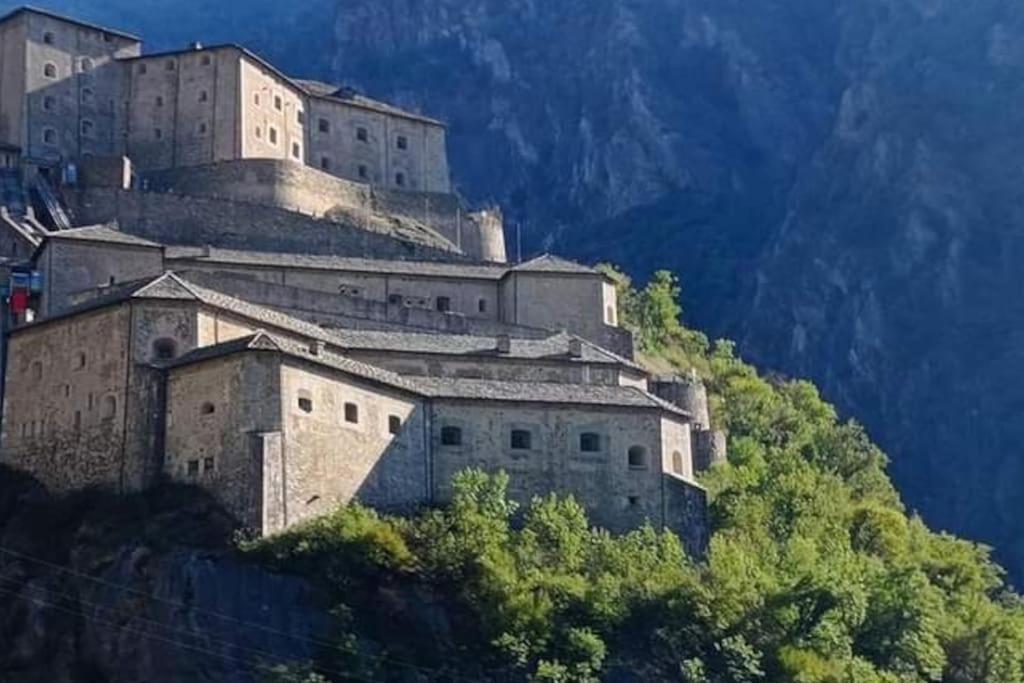 Appartamento Di Montagna Lo Grop Chambave Buitenkant foto
